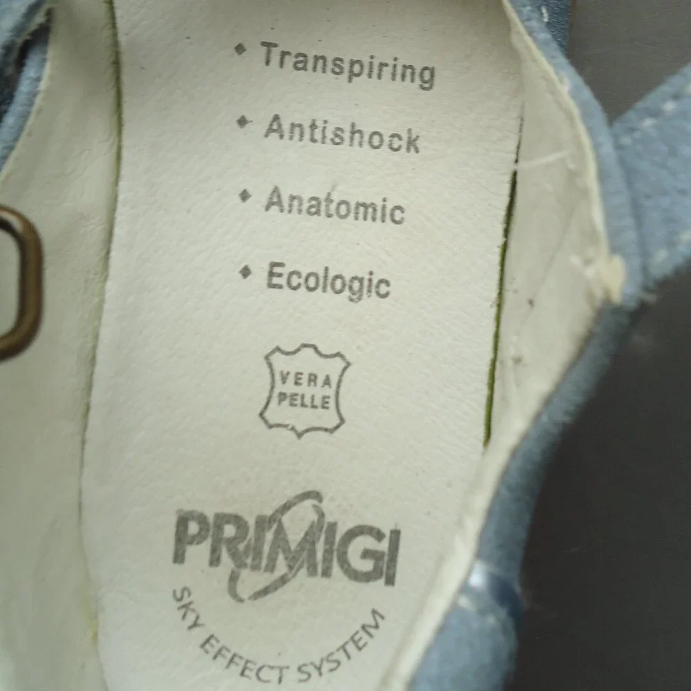 SIZE 27. Primigi Sky effects system Mary Jane suede shoes.